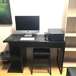 Amazing Austria Center Apartment Near Uno City