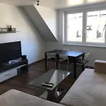Sunny Vienna By Jr City Apartments