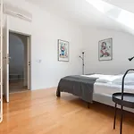 Vienna Roof Top Apartment With Terrace, Parking And Ac