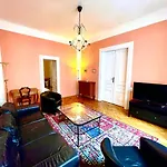 King Apartments | Contactless Check-In