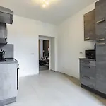 Newley Renovated Apartment Next To Hannovermarkt
