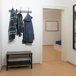 Spacious 2 Bedrooms Apartment In 4Th District Near Karlskirche