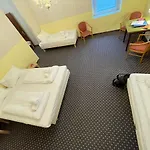 Hotel Tabor Rooms