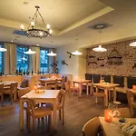 Lindner Hotel Vienna Am Belvedere, Part Of Jdv By Hyatt