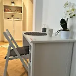 Cozy, Quiet Place Near Belvedere Wien
