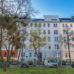 Herzlich Willkommen - Küss die Hand 3
