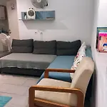 Simple Apt Vienna - 8 Bed Is Having No Kitchen