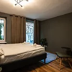 Brand-New Double Bedroom Apartment