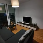 Schurli Apartment