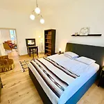 Vintage Design Apartments
