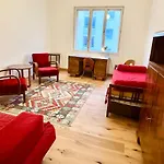 Vintage Design Apartments