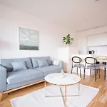 Bright & Wonderful Apartment At Oberlaa Therme