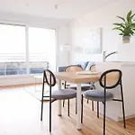 Bright & Wonderful Apartment At Oberlaa Therme