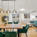 Vienna Chic Residences #Suite 15