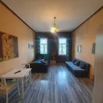 Economic Apartment 4P Wg