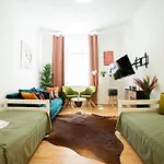 Cozy Flat - 10Min To City Center !