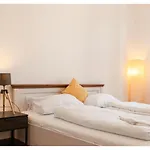 Cheerful 2Br Apartment - Suitable For Longstays