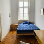 Charming Viennese Appartment