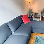 Homelike City Apartment