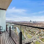 Sky9 Apartments District 3