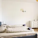 Vienna City Apartment Suedtiroler Platz