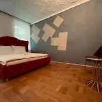 Sunrise Apartment