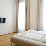 Apartments 4 You Red Star 8