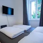 Urban House Apartments