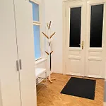Alpa 2 Zimmer Wohnung In Wien Rochusmarkt
