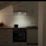Sonnige Und Ruhige Wohnung Fuer Entspanntes Reisen