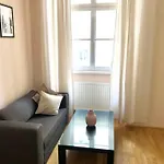 City Centre - Best Location, Big & New 110 M2 Apt