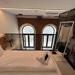 Fesh Lofts
