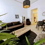 Luxury Cityapartment 2