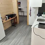Erdgeschoss Wohnung Nahe Flughafen