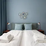 Vogue 2Br Suite, Near City Pulse By Hm