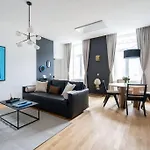 Glam 1Br Suite, Easy City Path By Hm