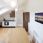 Scenic Rooftop Flat With Terrace