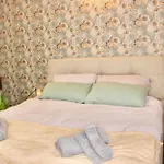 Philux City Apartment