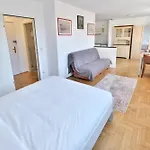 Schoenbrunn Apartment