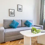 Comfortable 2Br Apt In Vienna, Prime Location