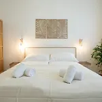 Bright And Cozy Studio With A City View