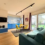 Wohnung Mit Terrasse + Parkplatz