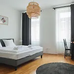 Malfatti Urban Oasis
