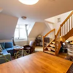 Luxurious Maisonette Apartment At The Heart Of Vienna