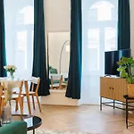 Brand Cozy Apartment
