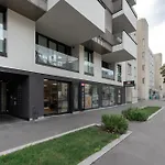 Luxurious Living With Beautiful Terrace