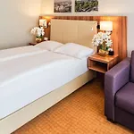 Plaza Premium Wien