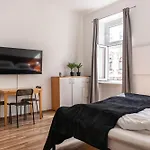 Welcoming Budget 1Br Apt. With Best Location