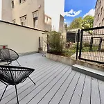 Premium Apartment With Terrace, A/C, Free Wifi And Netflix