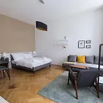 Comfort Studio In Zentrumsnaehe I Levestate